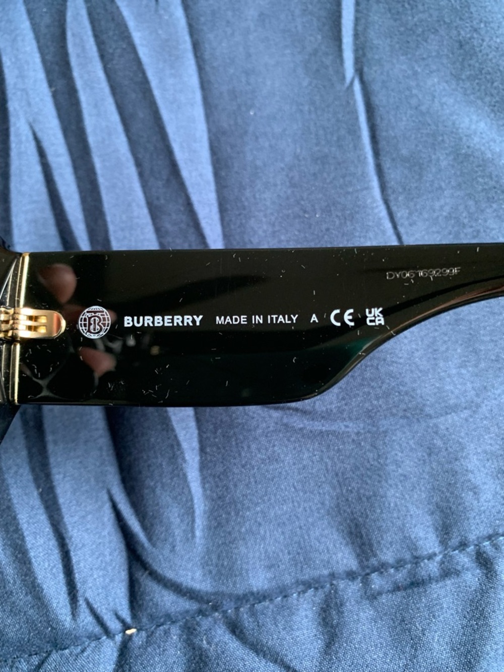 Burberry Black Oval Margot Sunglasses NWT - Picture 3 of 7